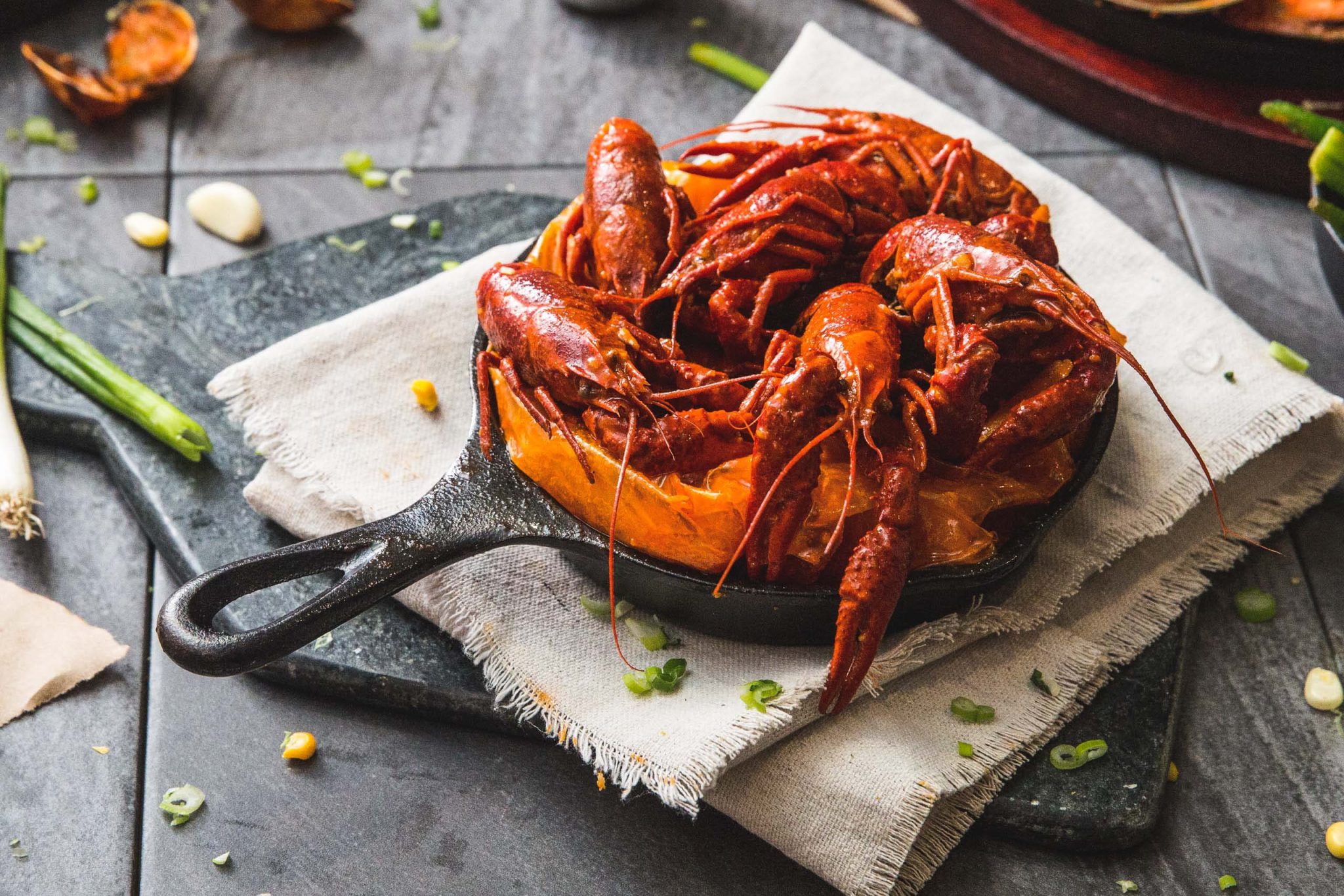 a fun and unique new dining experience for cajun seafood lovers
